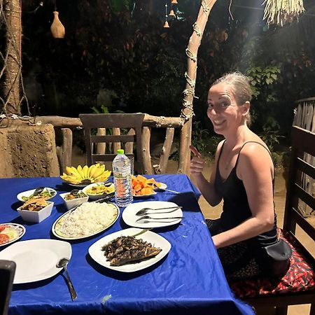 Kalimetiya Beach Cabana Hungama Eksteriør bilde