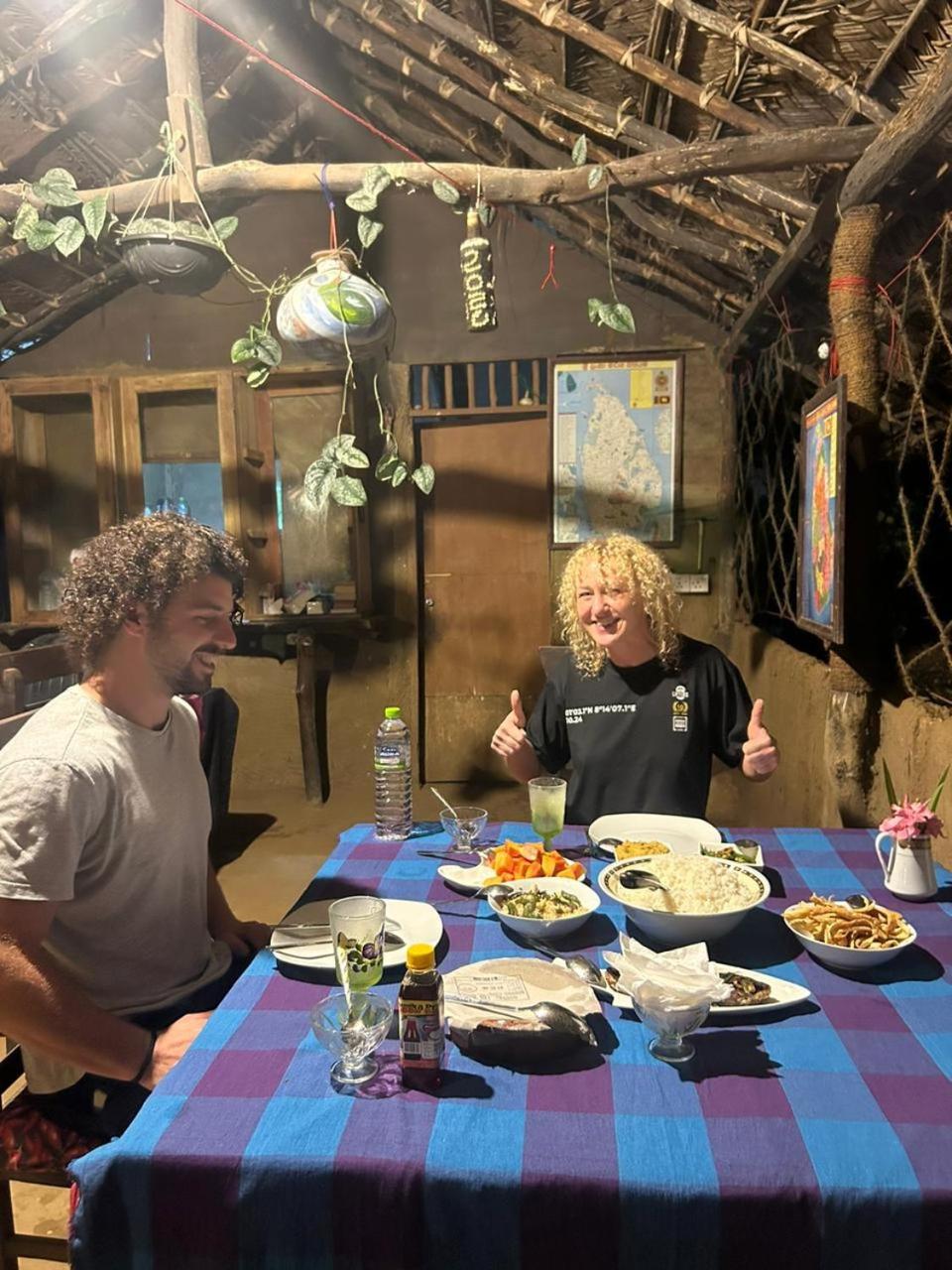 Kalimetiya Beach Cabana Hungama Eksteriør bilde
